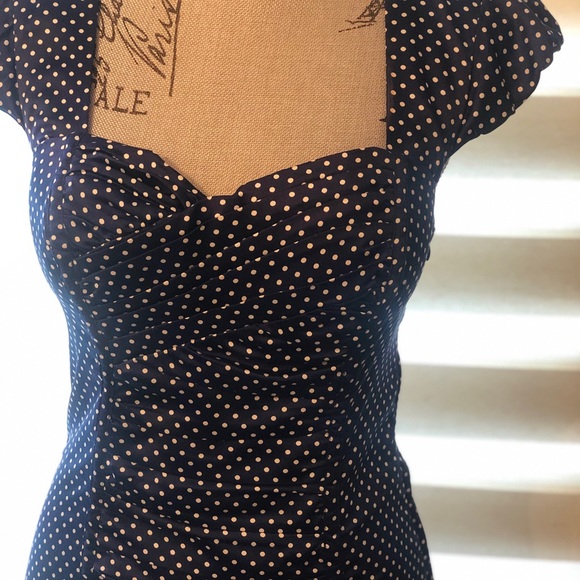 GUESS pin up style dress - Picture 2 of 3